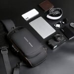 ⁦حقيبة كتف مضادة للسرقة مزودة بشحن USB Sac à bandoulière anti-vol avec chargement USB RF-0104⁩ - الصورة ⁦4⁩