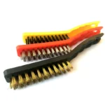 ⁦مجموعة تنظيف 3 قطع بأطراف من النحاس والنايلون والفولاذ المقاوم للصدأ 21سم - 8سم: Kit de nettoyage 3 pièces avec brosses en laiton, nylon et acier inoxydable 21cm-8cm 011119⁩ - الصورة ⁦3⁩