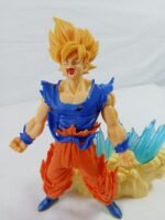 ⁦تمثال سون غوكو سوبر سايان من دراغون بول زاد : Figurines Dragon Ball  Son Gokû Super Saiyan RF-159⁩ - الصورة ⁦2⁩