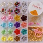 ⁦مجموعة بذور الزجاج و حبات الأحرف مع أدوات لصنع المجوهرات للأطفال 25 فتحة : Ensemble de pendentifs pour la fabrication de bijoux enfant 25grilles 2301421-5⁩ - الصورة ⁦3⁩