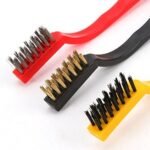 ⁦مجموعة تنظيف 3 قطع بأطراف من النحاس والنايلون والفولاذ المقاوم للصدأ 18*3 سم: Kit de nettoyage 3 pièces avec brosses en laiton, nylon et acier inoxydable 18*3 cm S-1032⁩ - الصورة ⁦3⁩